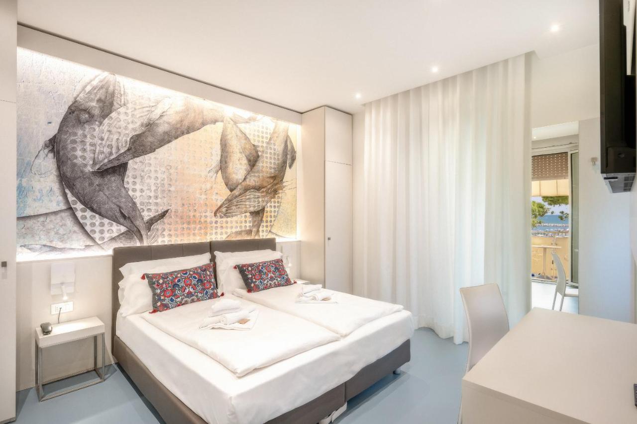 Hotel Le Lampare Caorle Bagian luar foto