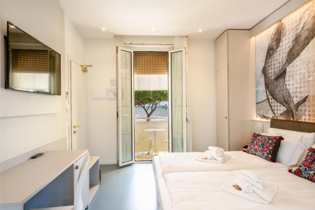 Hotel Le Lampare Caorle Bagian luar foto